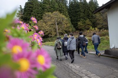 加茂地区内を散策